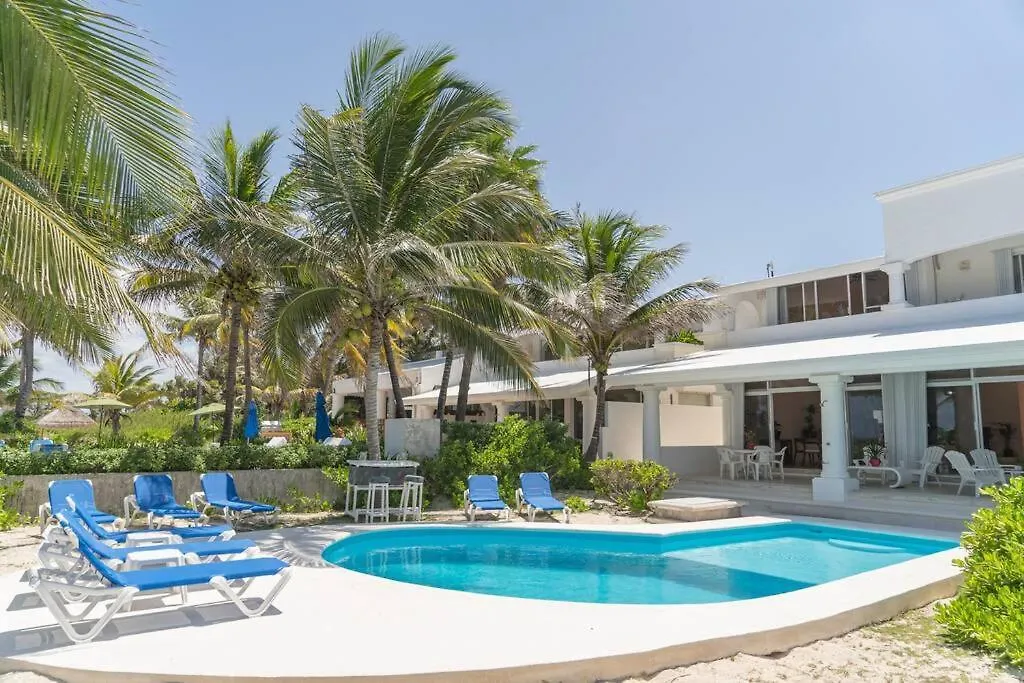 Villa Ixchel - Right On The Beach! Puerto Morelos