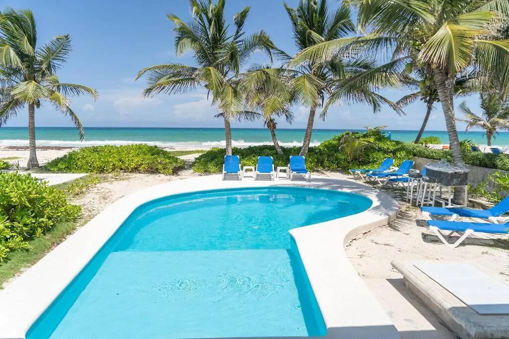 Villa Ixchel - Right On The Beach! Puerto Morelos