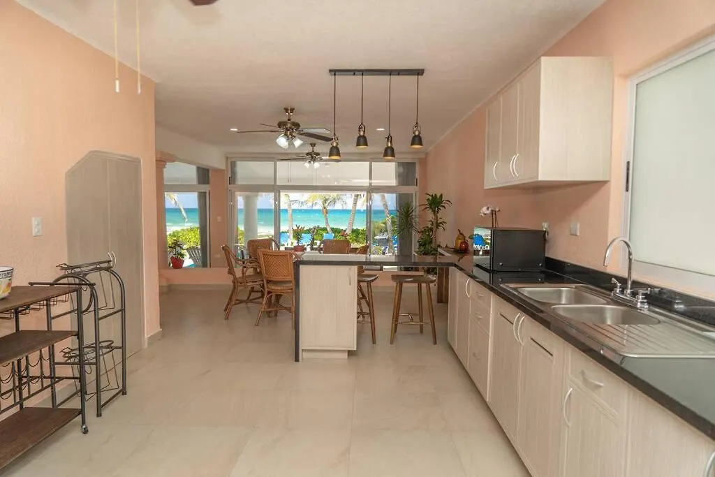 Villa Ixchel - Right On The Beach! Puerto Morelos 0*,  Mexico